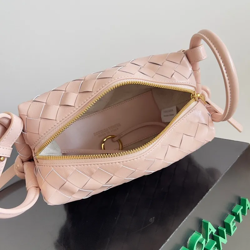 All categories 💚 Authentic bags 💚 BV 2025 new BV crossbody bag